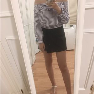 Zara Tops - Zara Off-Shoulder Crop Top Zara Tops - Zara Off-Shoulder Crop Top